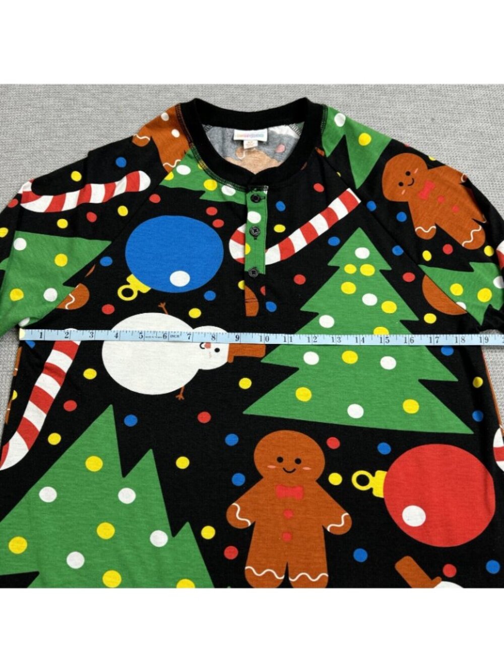 LuLaRoe Tunic Shirt Womens Size XS Black Christmas Theme Long Sleeve Henley Neck - Picture 9 of 16